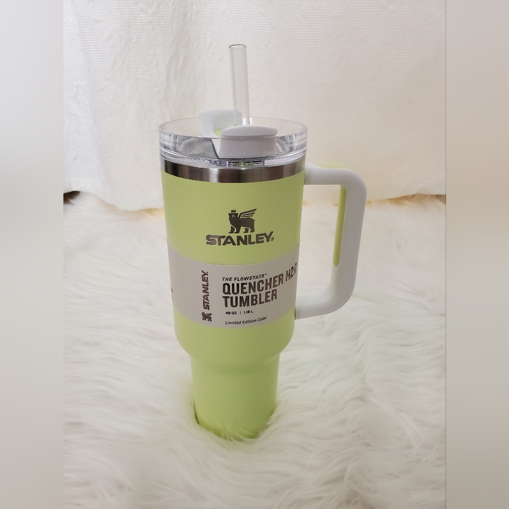 Stanley 40oz tumbler target limited edition Citron